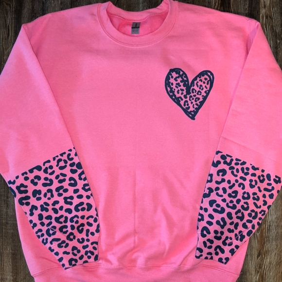 Crewneck - Picture 2 of 2